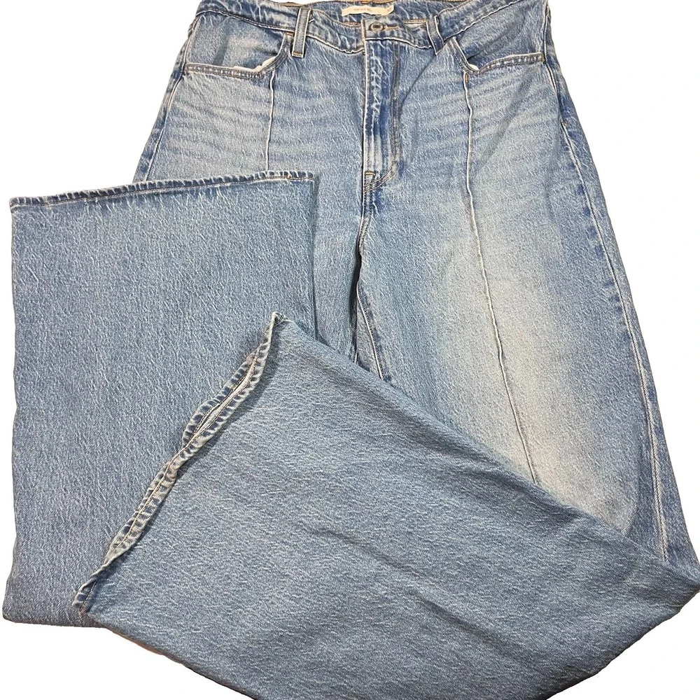 Levi's Ribcage Bell Premium Jeans Womens 32x34 Blue Denim High Rise Wide Flare